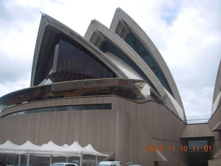 36 83a. Sydney Harbour - Opera House
