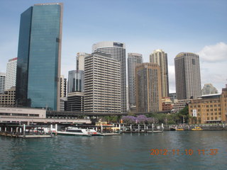 55 83a. Sydney Harbour - ferry ride
