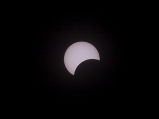 15 83f. total solar eclipse picture by Jeremy C