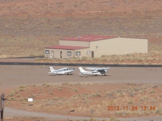 Monument Valley - Goulding's - airport with N8377W