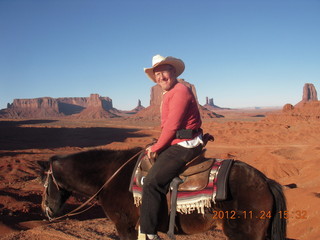 Monument Valley tour - Adam on horseback at John Ford point