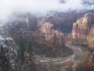 233 84q. Zion National Park - cloudy, foggy Observation Point hike