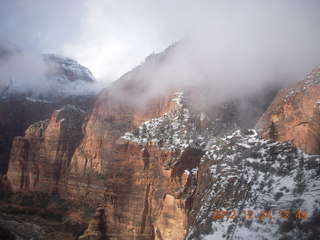 234 84q. Zion National Park - cloudy, foggy Observation Point hike