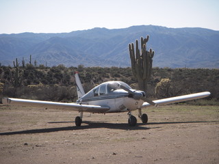 1055 86g. Bouquet Ranch - mini fly-in - N8377W