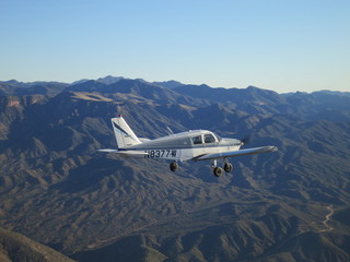 1111 86t. Sean G picture - N8377W in flight