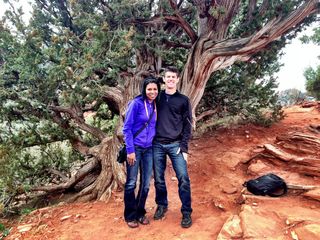 Sedona - Pink Jeep tour - Fatemah and Kevin and cool tree