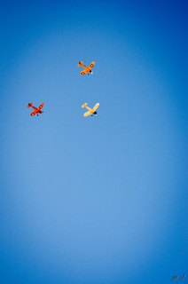 Yaseen's pictures - monster truck at Cactus Fly-in