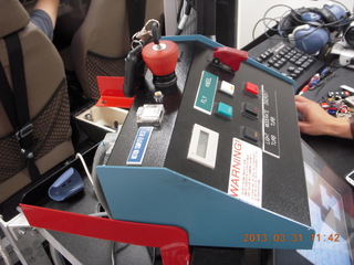 132 87x. simulator controls