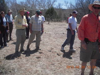 90 88l. Double Circle Ranch at Eagle Creek - group hike