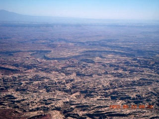 33 89p. aerial - Utah