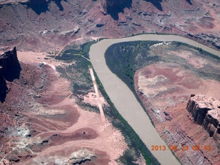 40 89p. aerial - Utah - Mineral Canyon airstrip