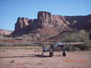 47 89q. Mineral Canyon - a third airplane with tetth