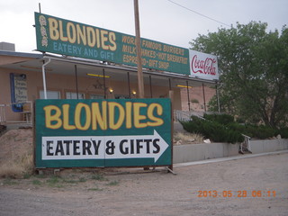 Hanksville - Blondie's restaurant