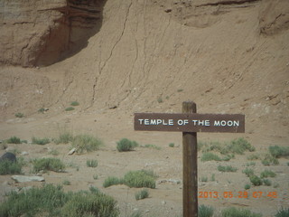 Caineville Wash Road - Temple of the Moon