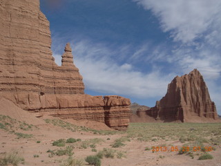 Caineville Wash Road - Temples of the Moon and Sun
