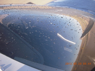 3 89v. N8377W windshield raindrops at Canyonlands