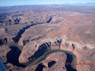 7 89v. aerial - Canyonlands - Green River