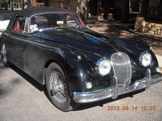 Bryce Canyon Lodge - fancy old Jaguar