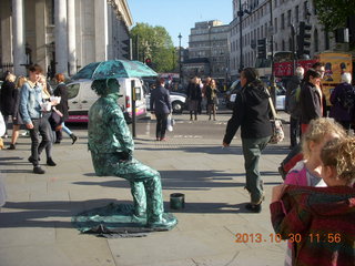 London - National Gallery - floating mime