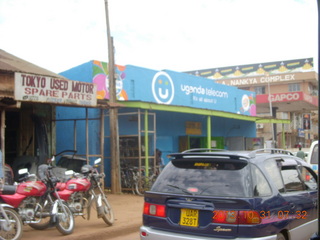 52 8ex. Uganda - ride to Kampala