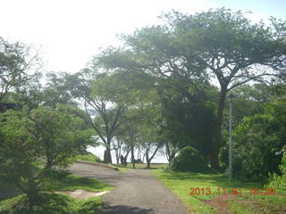 148 8f1. Uganda - Chobe Sarari Lodge path