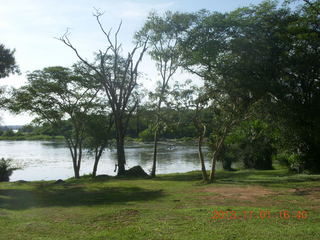149 8f1. Uganda - Chobe Sarari Lodge - Nile River
