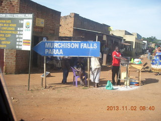 35 8f2. Uganda - drive to Murcheson Falls National Park