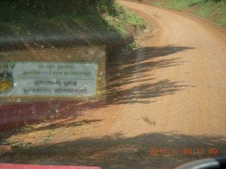 29 8f4. Uganda - drive to chimpanzee park