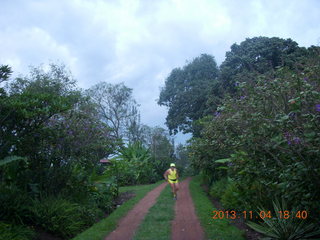 146 8f4. Uganda - farm resort run
