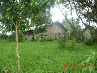 125 8f6. Uganda - Tooro Botanical Garden - elementary school