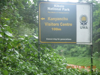 Uganda - Primate Lodge Kabile chimpanzee park - Bill S