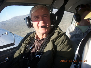 Jim G flying in N8377W