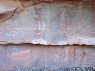 190 8gu. Zion National Park drive - petroglyphs - pornoglyphs