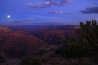 moonrise over the Grand Canyon