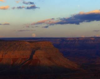 moonrise over the Grand Canyon