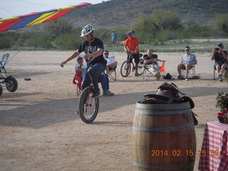 Motown - Arizona Flying Circus - unicyclist