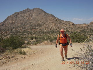 137 8ld. Bagdad hike (my old running loop) - Adam - tripod and timer