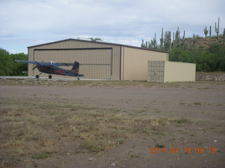 Bouquet Ranch - hangar