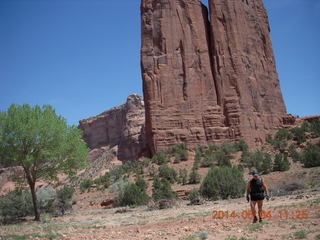 2271 8m4. Canyon de Chelly - Spider Rock hike - Adam