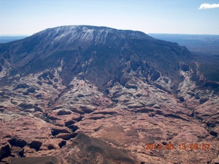 31 8md. aerial - near Page - Navajo Mountain