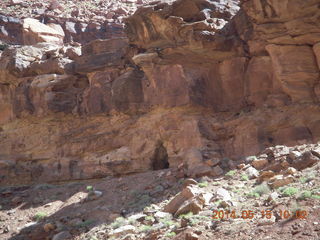 Canyonlands National Park - Lathrop hike - old uranium mine