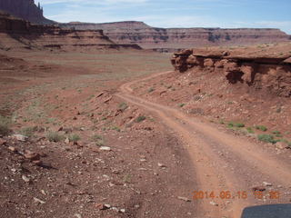 290 8mf. Canyonlands National Park - White Rim Road drive