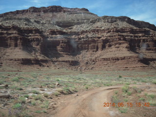 299 8mf. Canyonlands National Park - White Rim Road drive