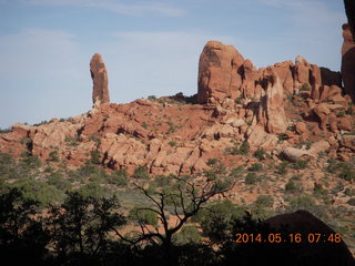 Arches National Park - Devil's Garden hike - my shadow (like Peter Pan)