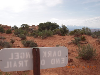Arches National Park - Devil's Garden hike - sign in reverse