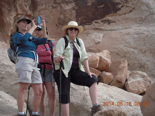 72 8mg. Arches National Park - Devil's Garden hike - Chris and her friends
