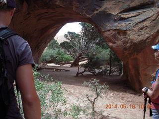Arches National Park - Devil's Garden hike - Navajo Arch