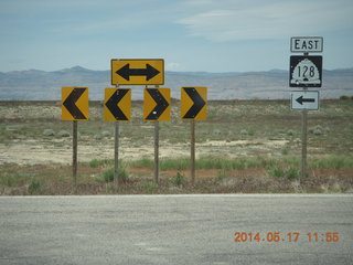 127 8mh. drive to Mack Mesa - Utah highway 128