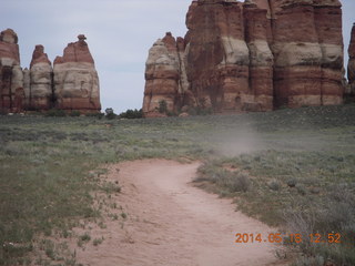 279 8mj. Canyonlands National Park - Needles - Elephant Hill + Chesler Park hike - windy with blowing dust