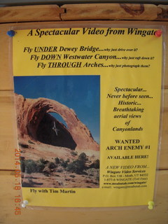 392 8mj. Canyonlands - Needles Outpost - video ad